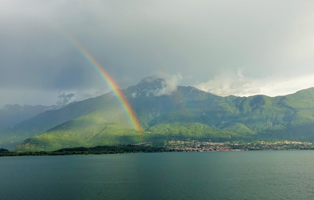 Lake Como Rainbow